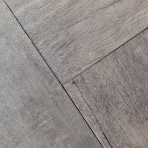 Herring bone planks Mica